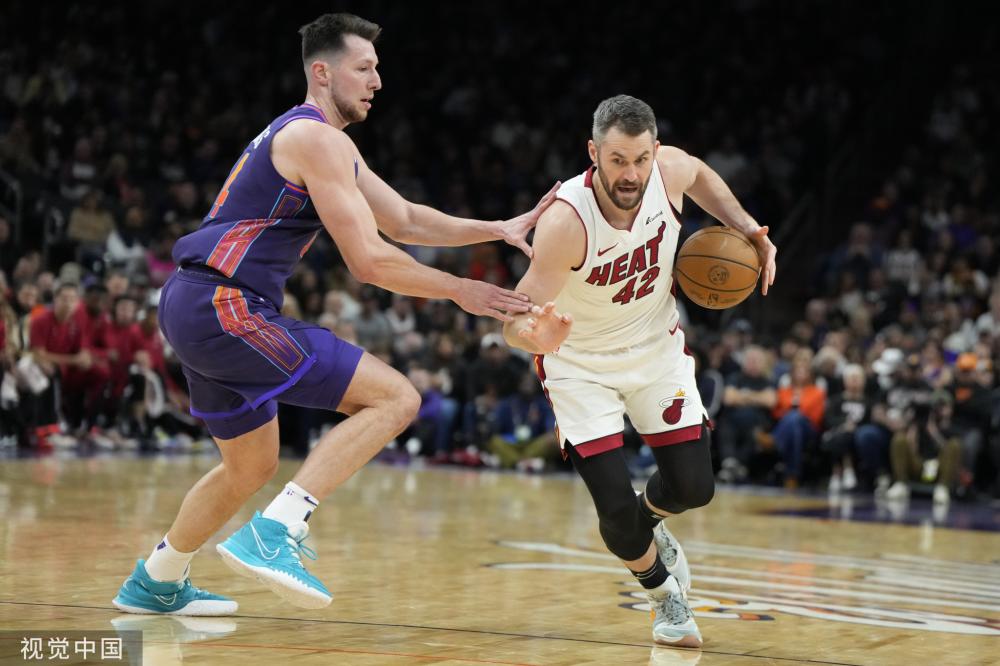 密集赛程中 密集赛程中