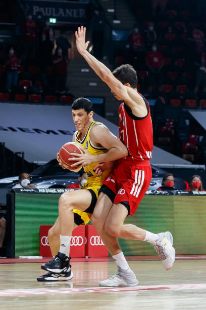 纽卡斯尔锋 纽卡斯尔锋